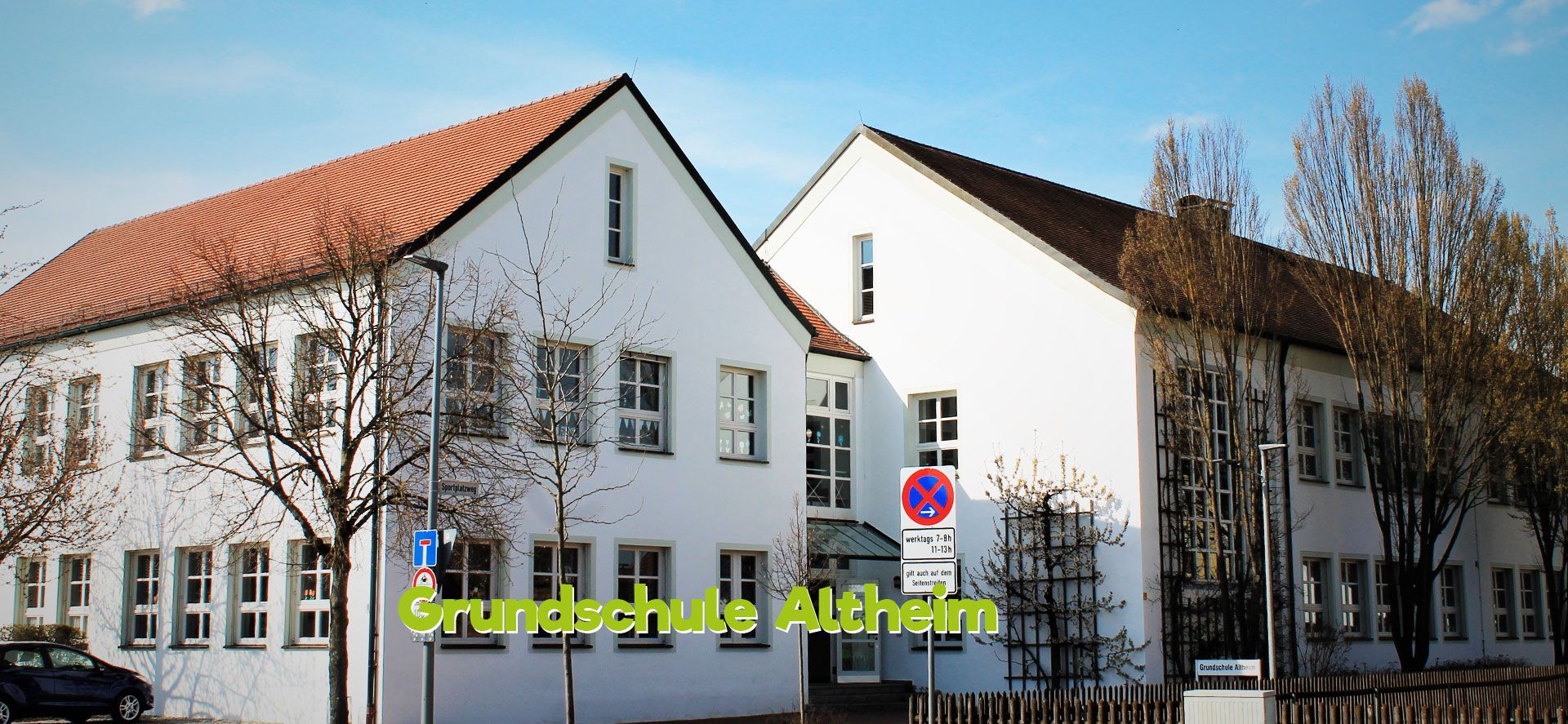 Grundschule Altheim Eingang